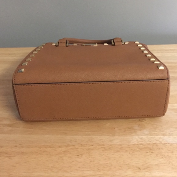 SOLD - Picture 3 of 6